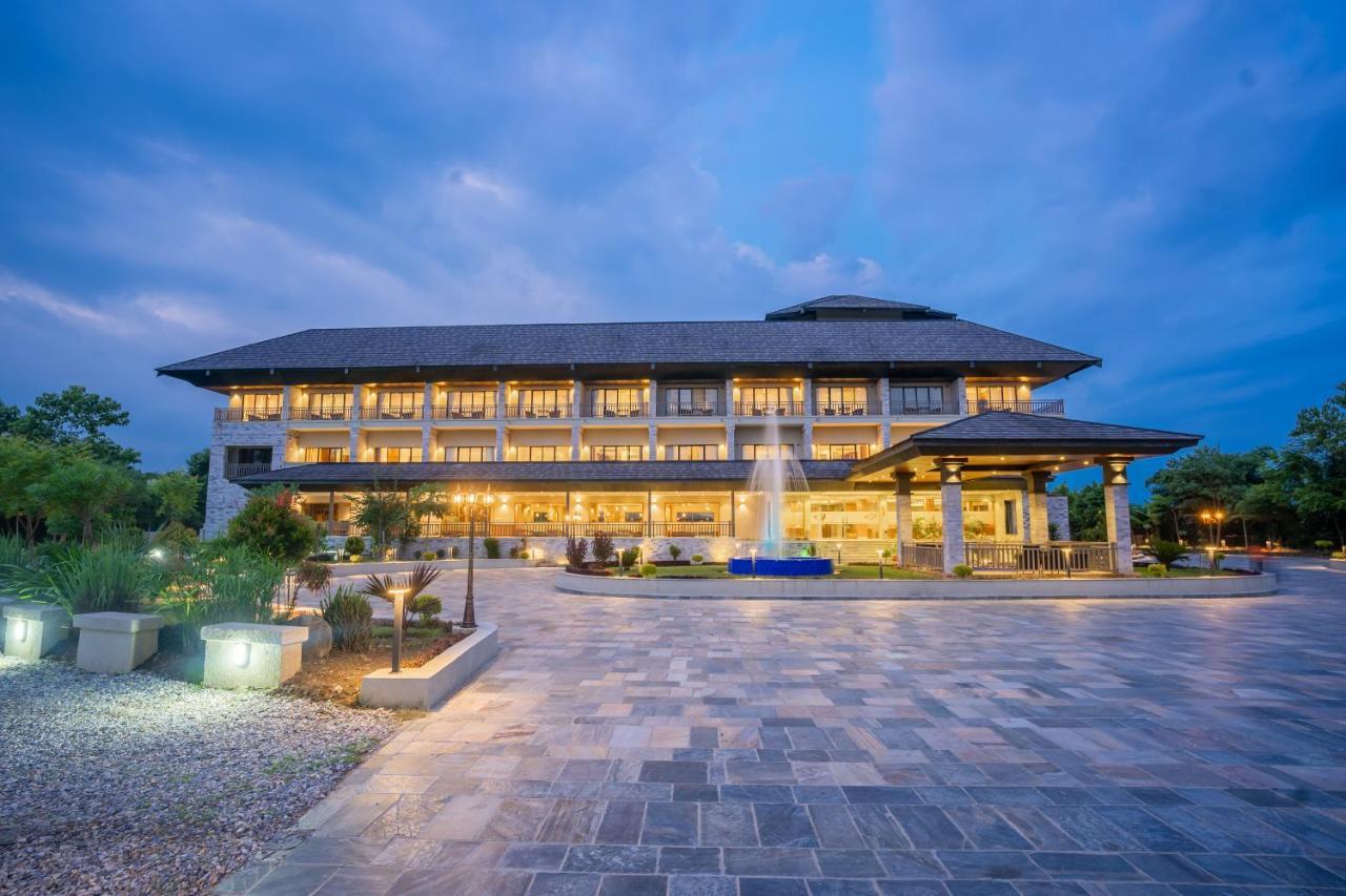 Soaltee Westend Resort Читван Экстерьер фото