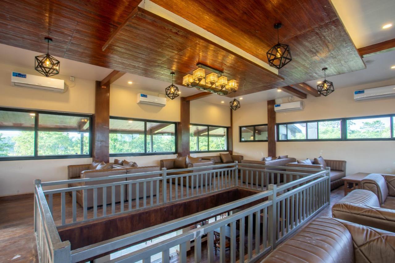Soaltee Westend Resort Читван Экстерьер фото