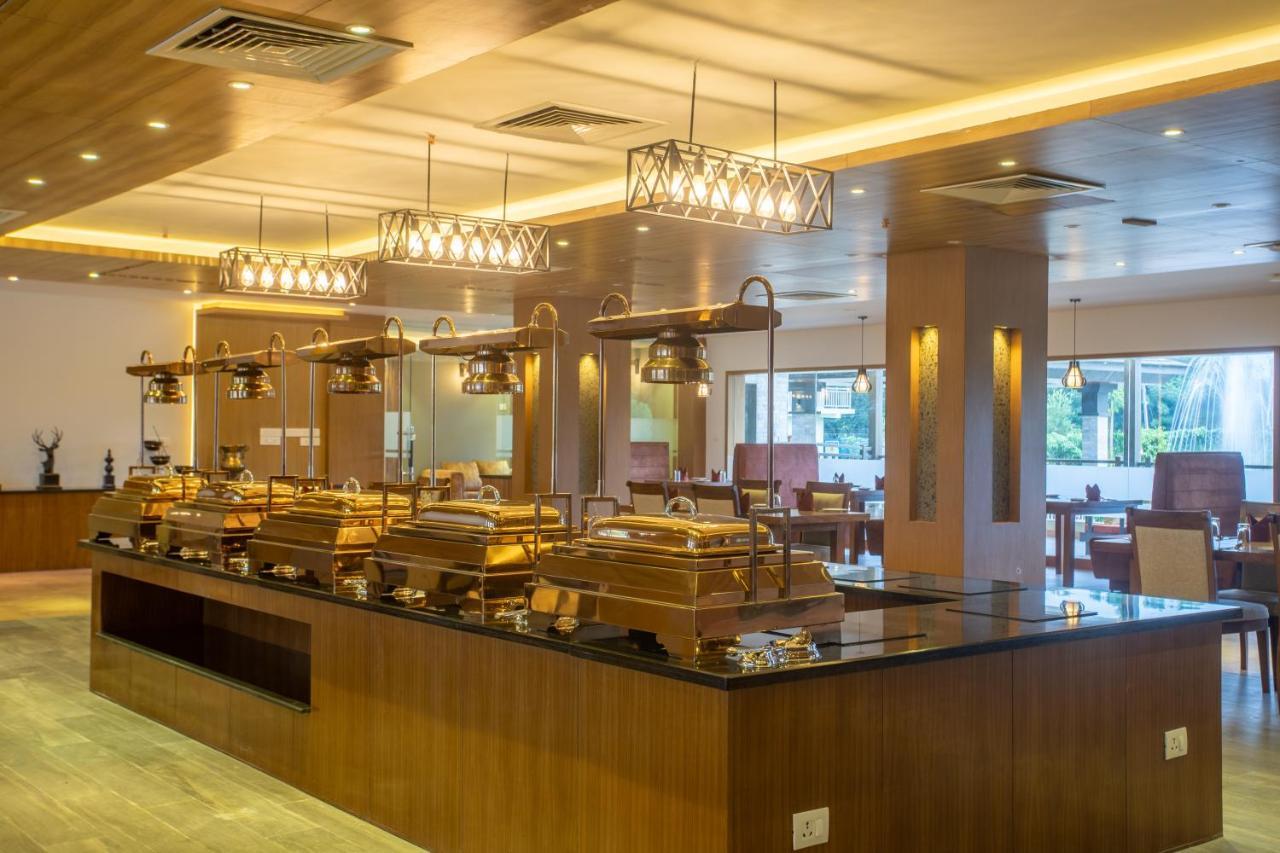 Soaltee Westend Resort Читван Экстерьер фото