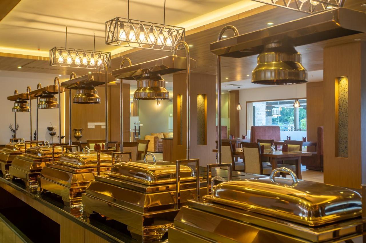 Soaltee Westend Resort Читван Экстерьер фото